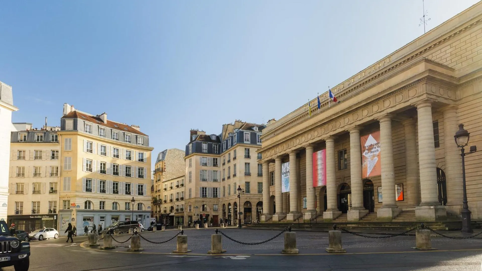 Paris Saint Germain Amazing Odeon Apartment 0*,  France